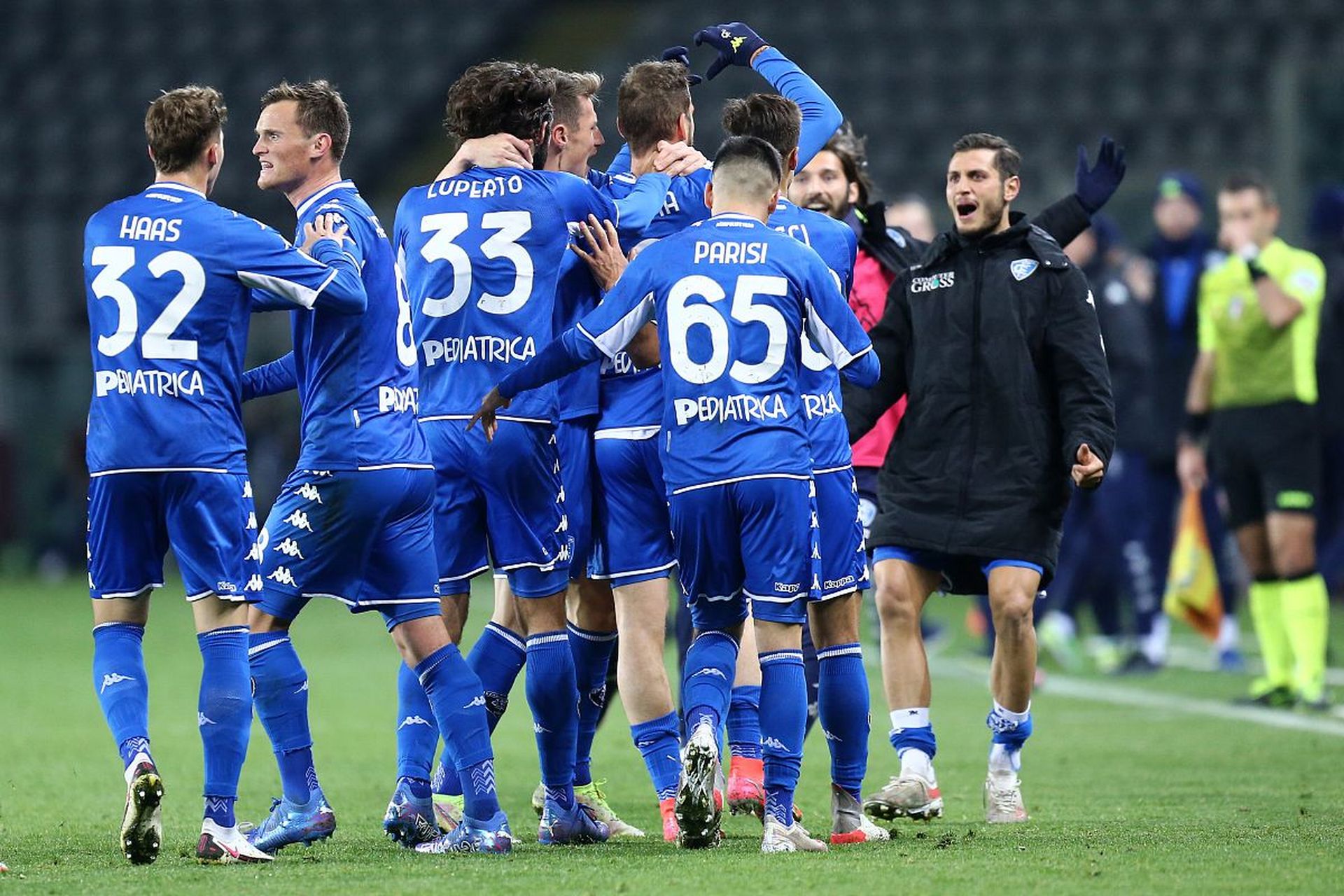 实质性的贡 实质性的贡