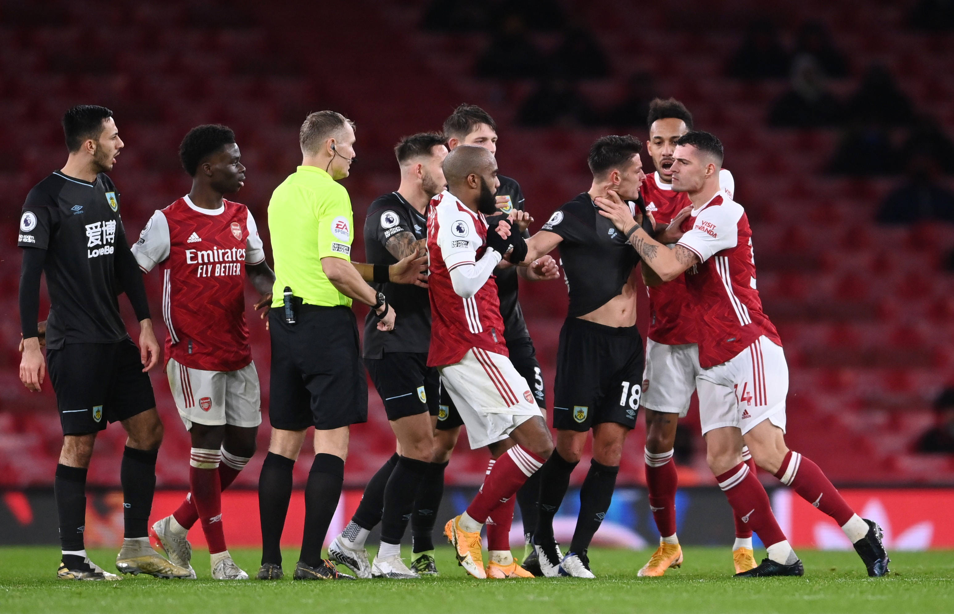 现不仅彰显 现不仅彰显