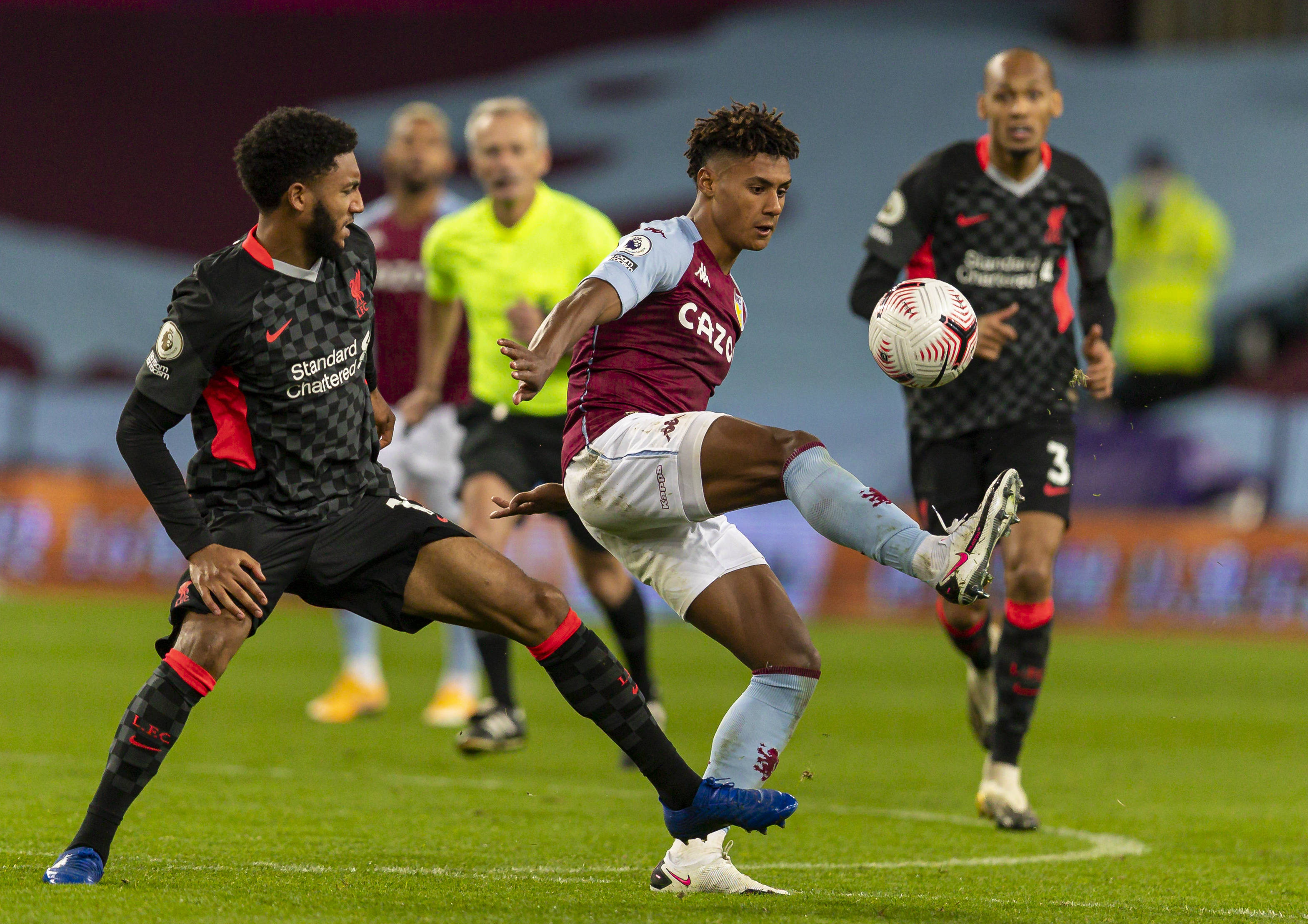 防守梅西的 防守梅西的